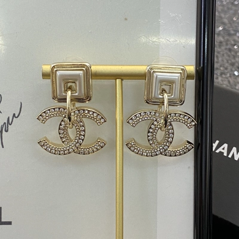 Chanel Earrings Soft 221151