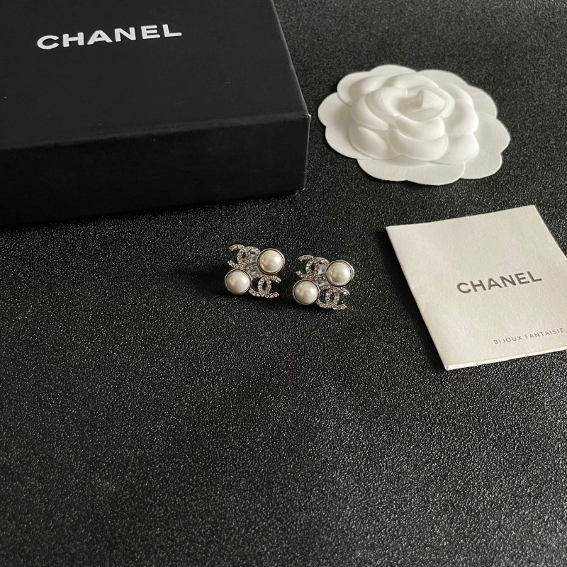 Chanel Earrings RelaxedFit 221146
