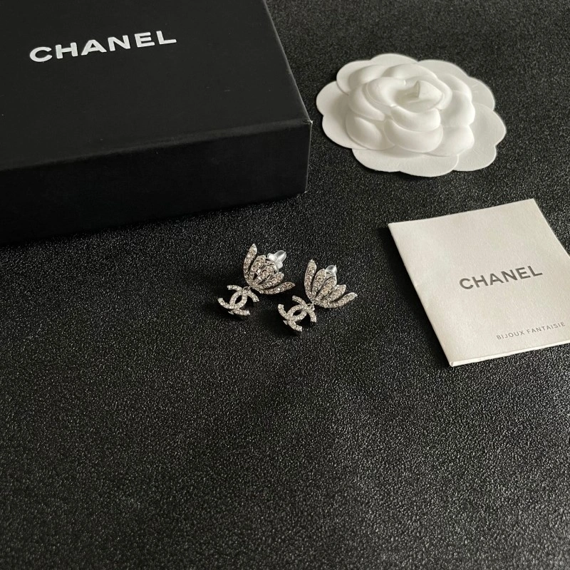 Chanel Earrings Sporty 221148