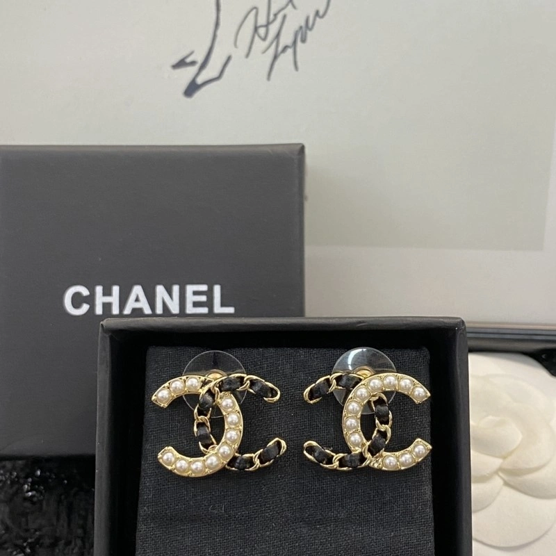 Seasonal Chanel Earrings 221221