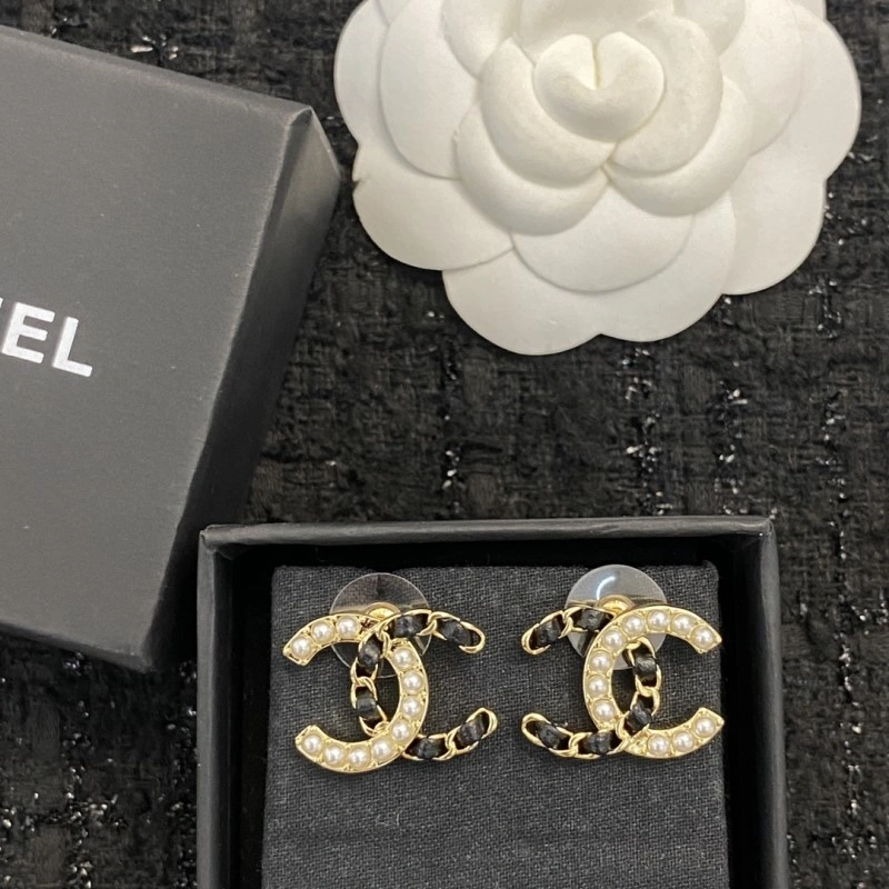 Seasonal Chanel Earrings 221221