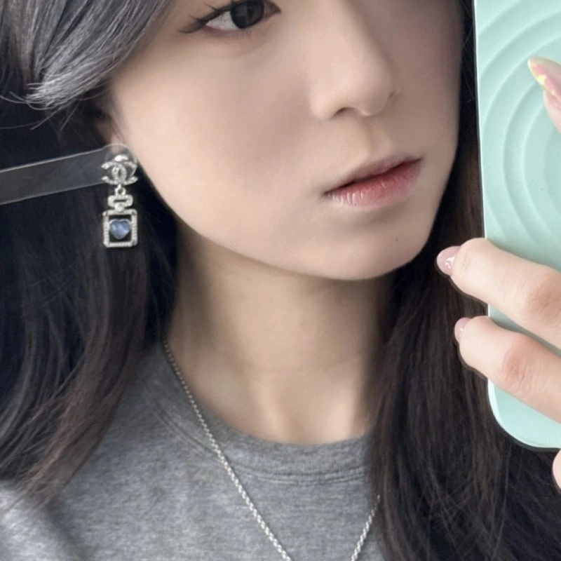 Flexible Chanel Earrings 221136
