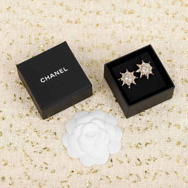 Practical Chanel Earrings 221137