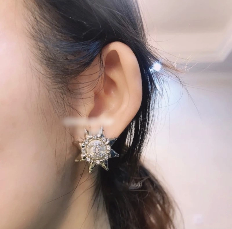Practical Chanel Earrings 221137