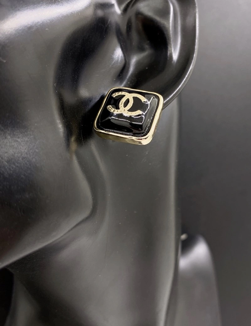 Chanel Earrings Sophisticated 221124