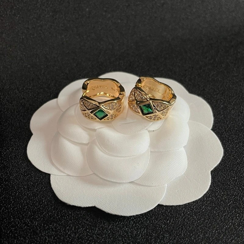 Seasonal Chanel Earrings 221114