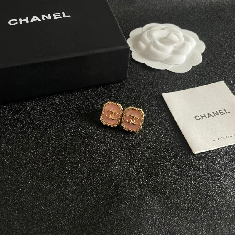 Chanel Earrings Sleek 221115