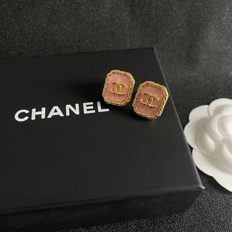 Chanel Earrings Sleek 221115