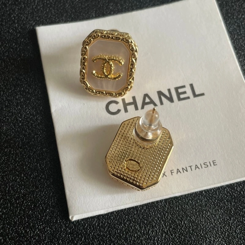 SmoothTexture Chanel Earrings 221122