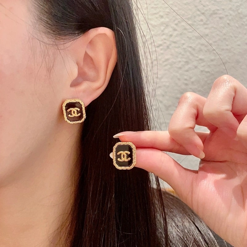 Chanel Earrings Sporty 221139