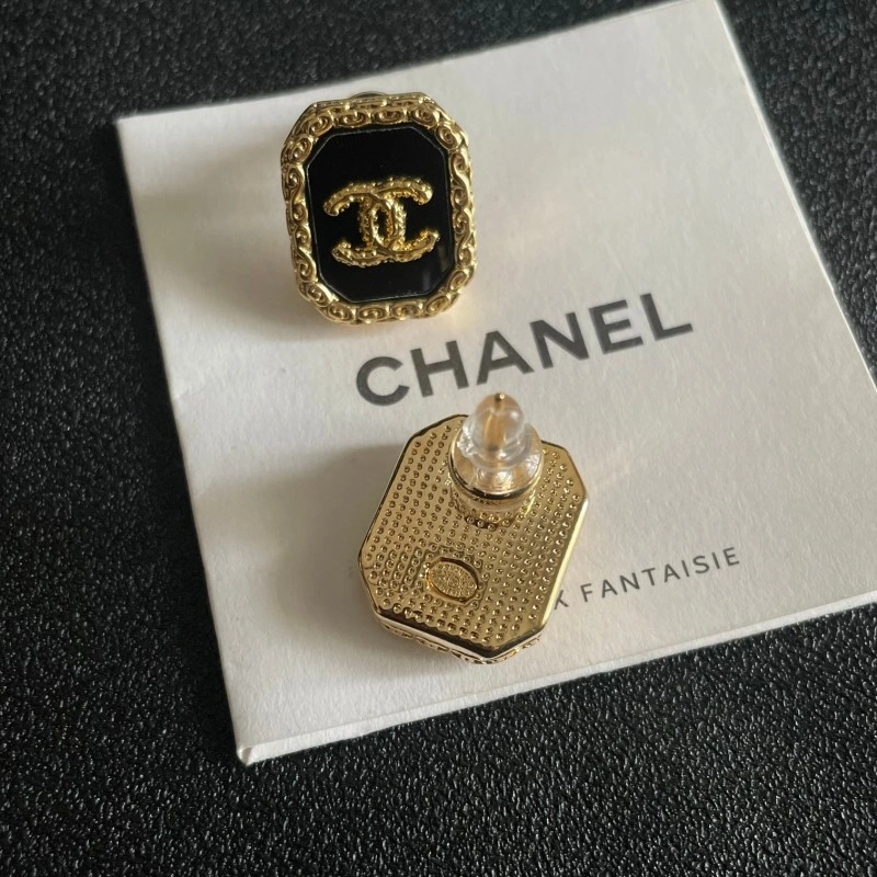 Chanel Earrings Sporty 221139