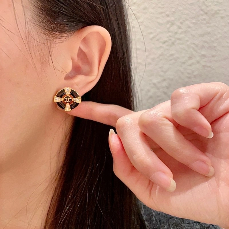 Neat Chanel Earrings 221127