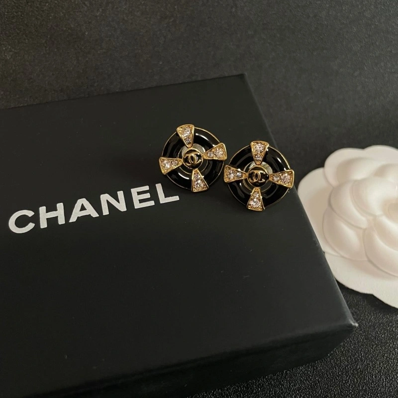 Neat Chanel Earrings 221127
