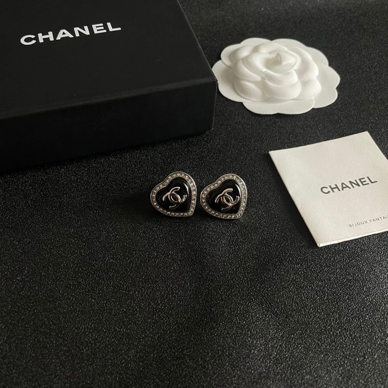 Chanel Earrings Stylish 221125