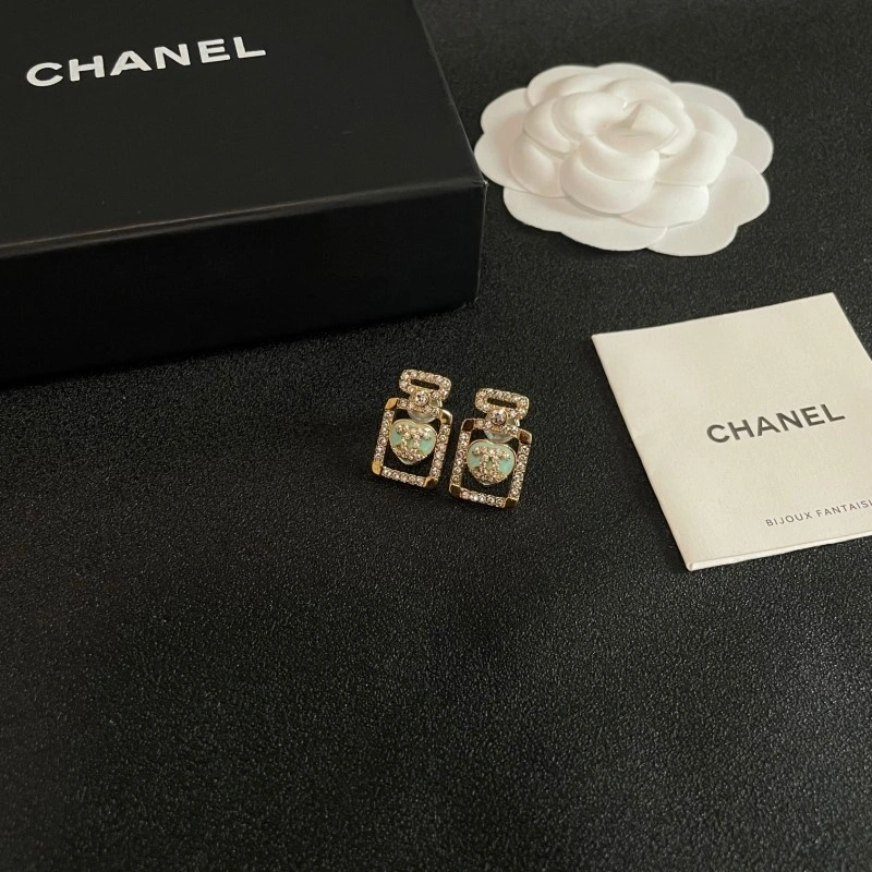 Chanel Earrings Casual 221119
