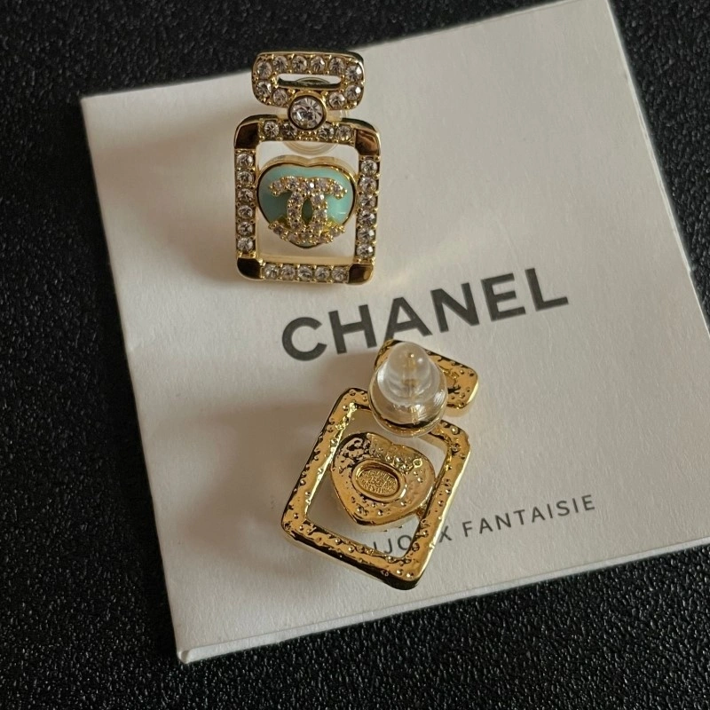 Chanel Earrings Casual 221119