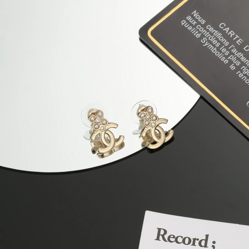 Affordable Chanel Earrings 221113