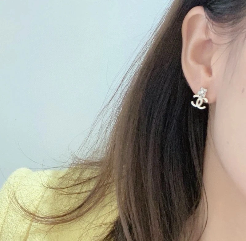 Affordable Chanel Earrings 221113