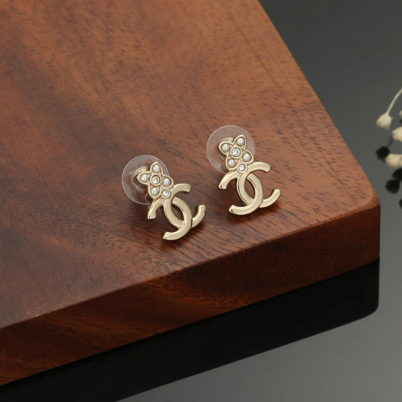Affordable Chanel Earrings 221113