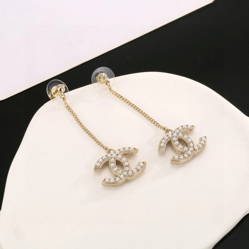 Chanel Earrings Durable 221103