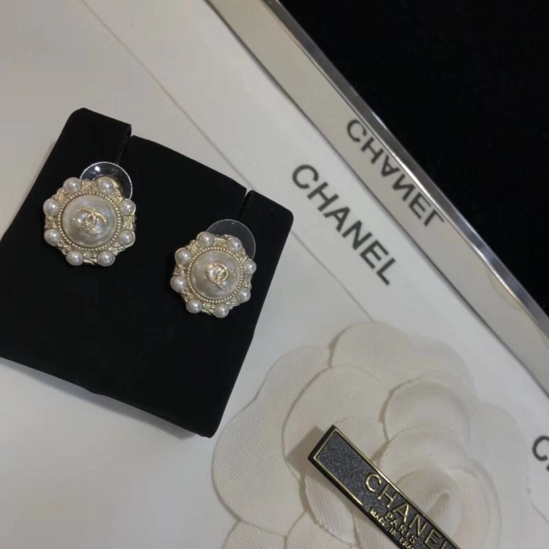 TechFriendly Chanel Earrings 221100