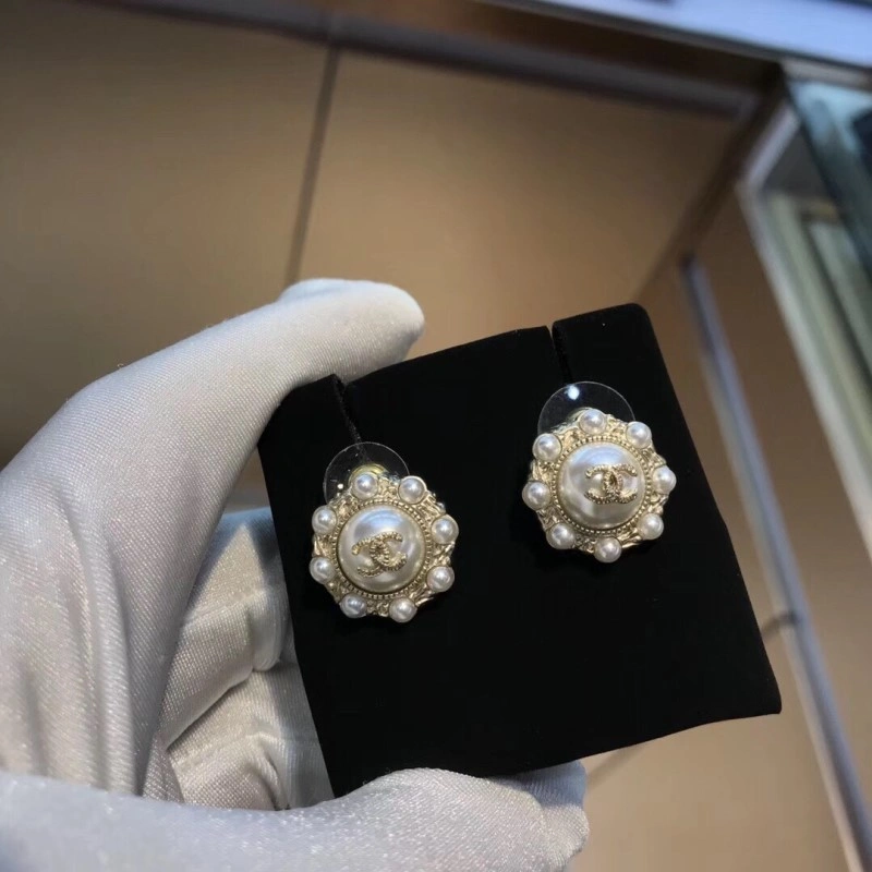 TechFriendly Chanel Earrings 221100