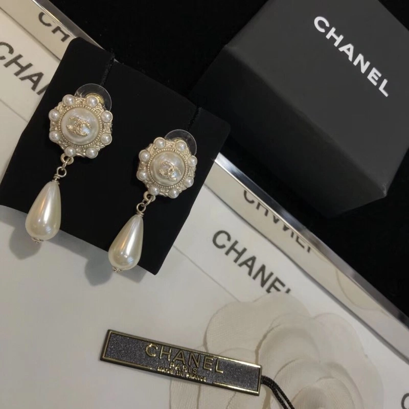 TechFriendly Chanel Earrings 221100