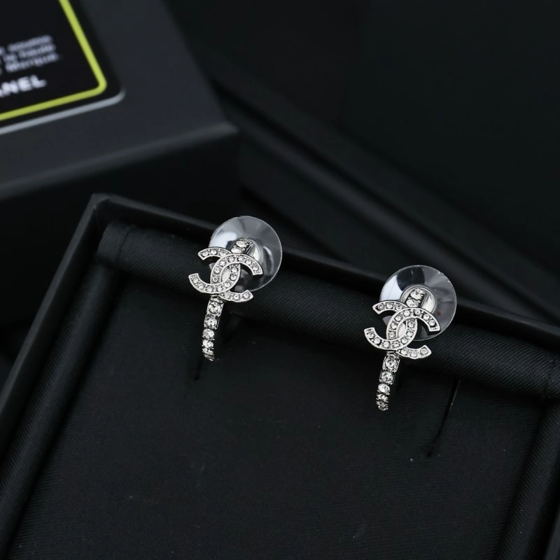 Sustainable Chanel Earrings 221073