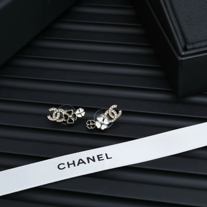 Chanel Earrings Bright 221086
