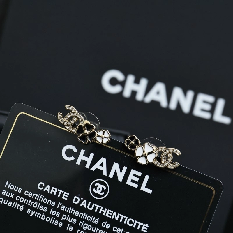 Chanel Earrings Bright 221086