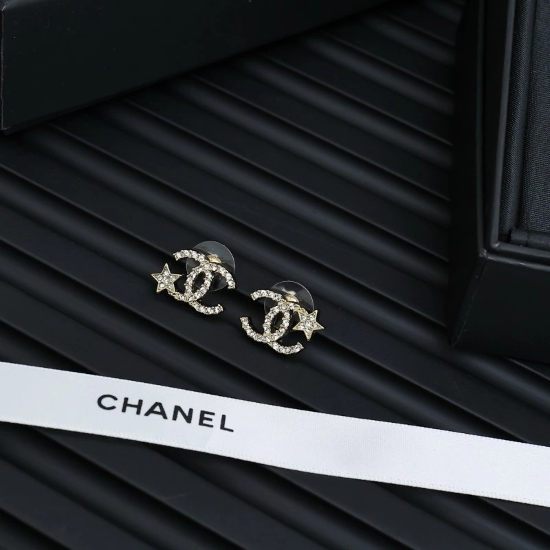 Chanel Earrings Snug 221077