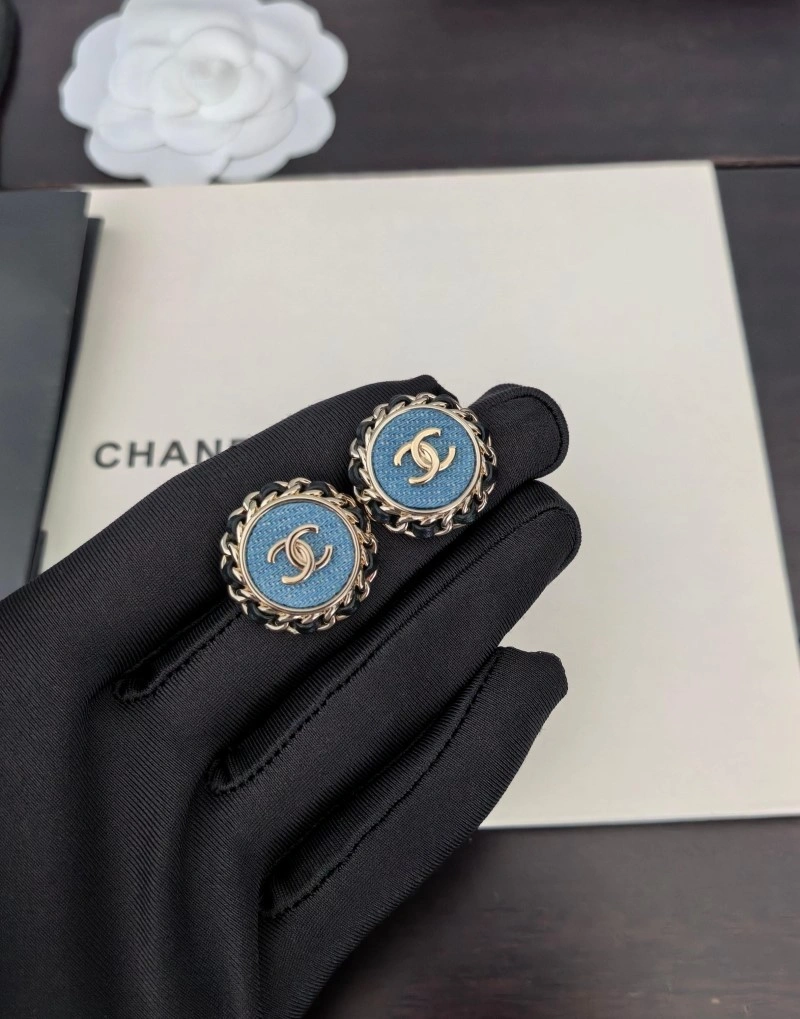 Chanel Earrings Chic 221088