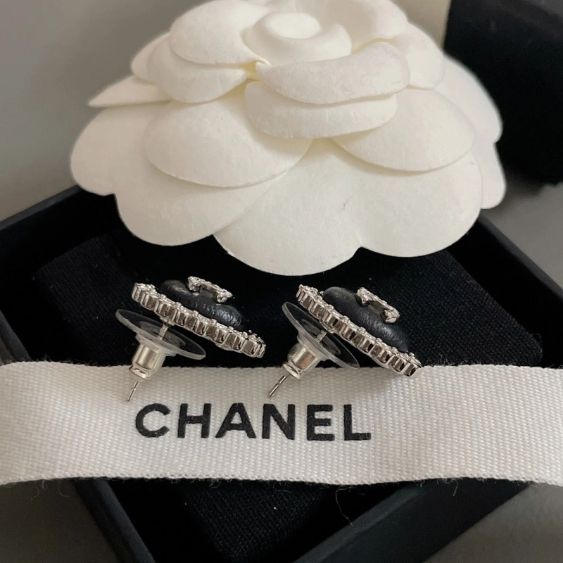 Chanel Earrings ZeroBulk 221060