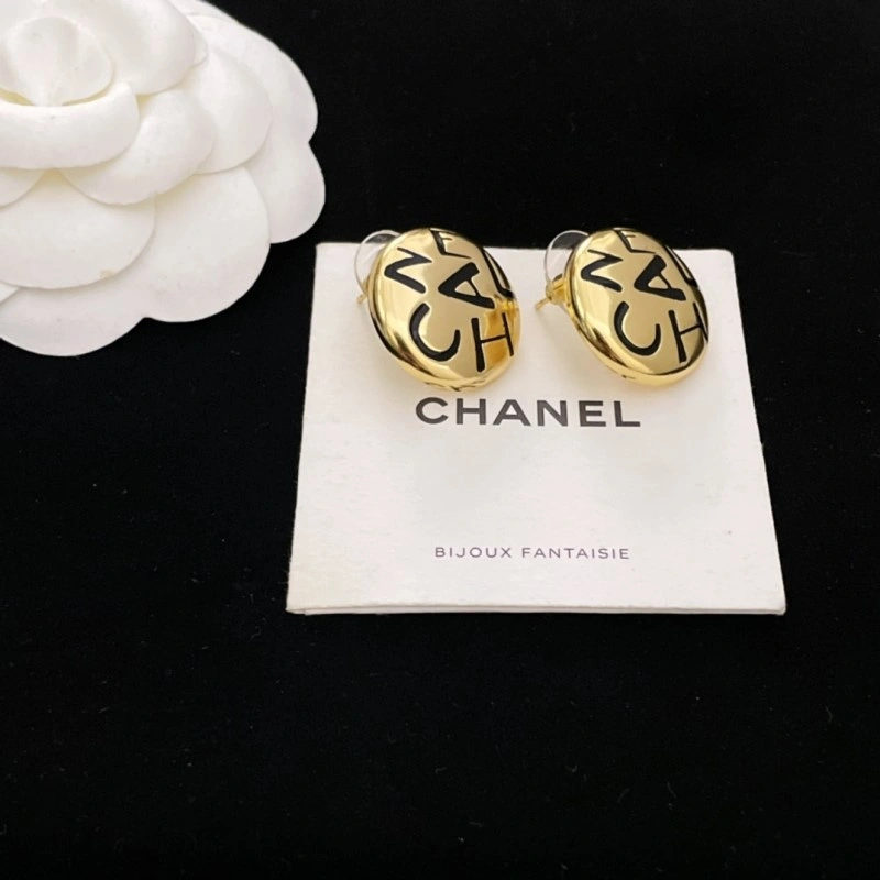 Chanel Earrings WaterResistant 221061