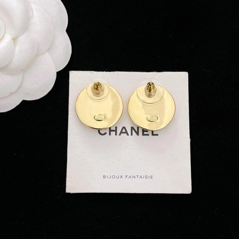 Chanel Earrings WaterResistant 221061
