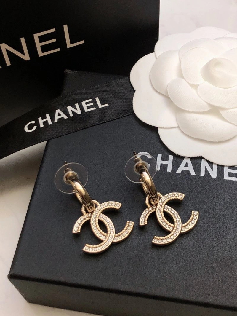 Sustainable Chanel Earrings 221053