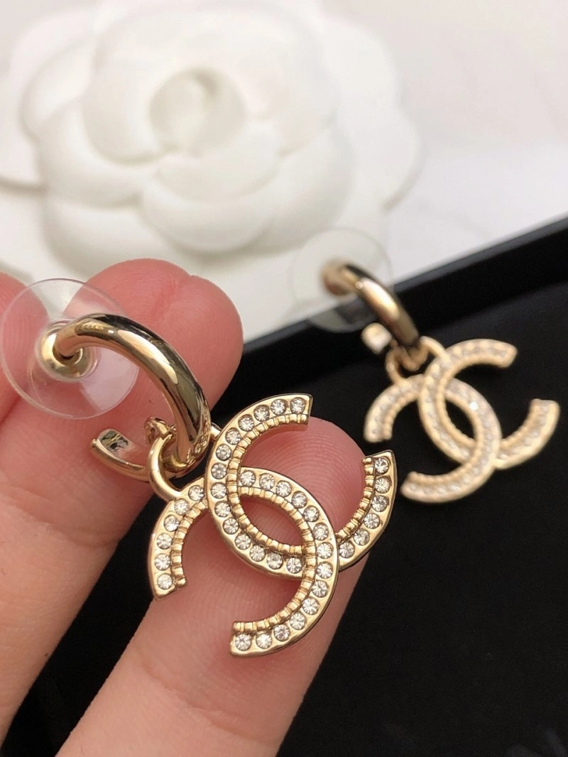 Sustainable Chanel Earrings 221053
