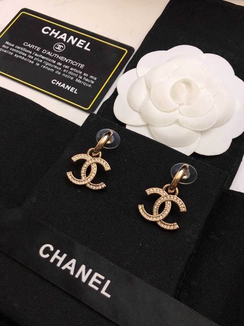 Sustainable Chanel Earrings 221053