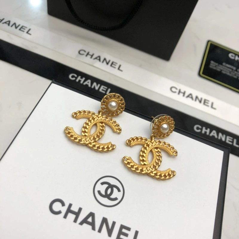 Affordable Chanel Earrings 221056