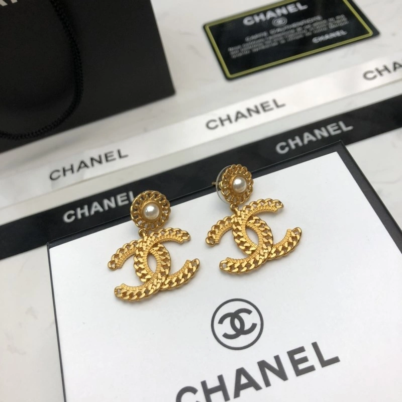 Affordable Chanel Earrings 221056
