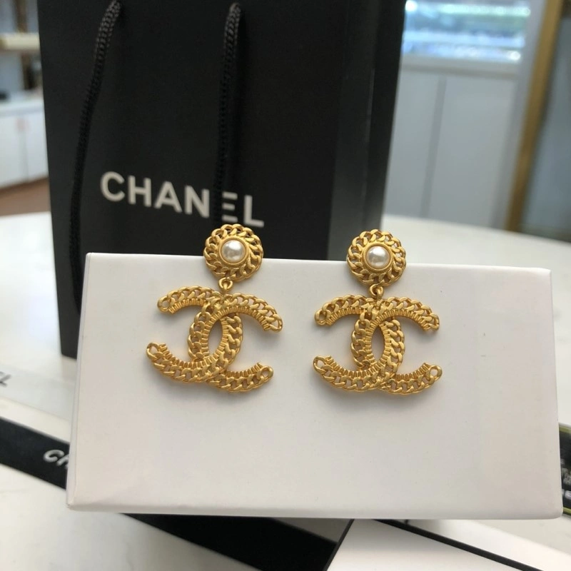 Affordable Chanel Earrings 221056