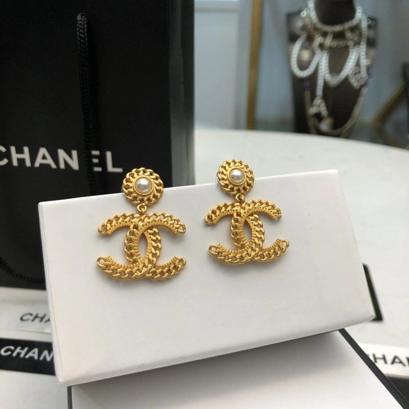 Affordable Chanel Earrings 221056