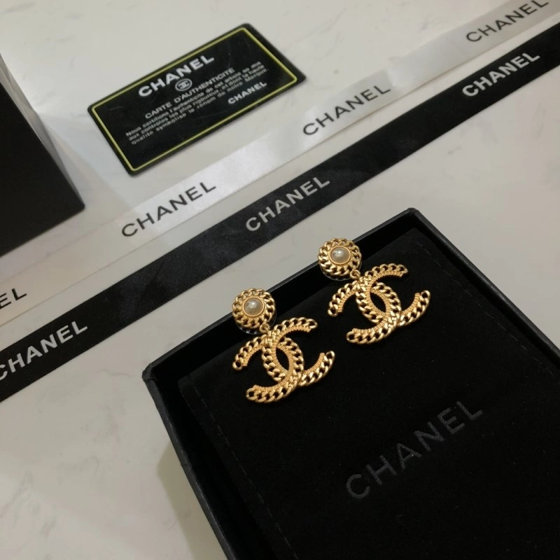 Affordable Chanel Earrings 221056