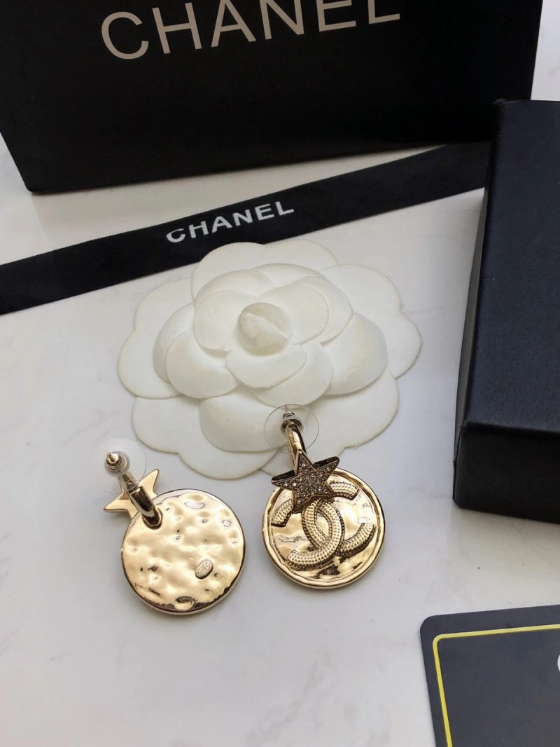 Chanel Earrings Elegant 221043