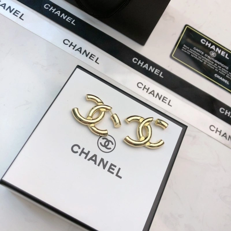 Chanel Earrings Vibrant 221050