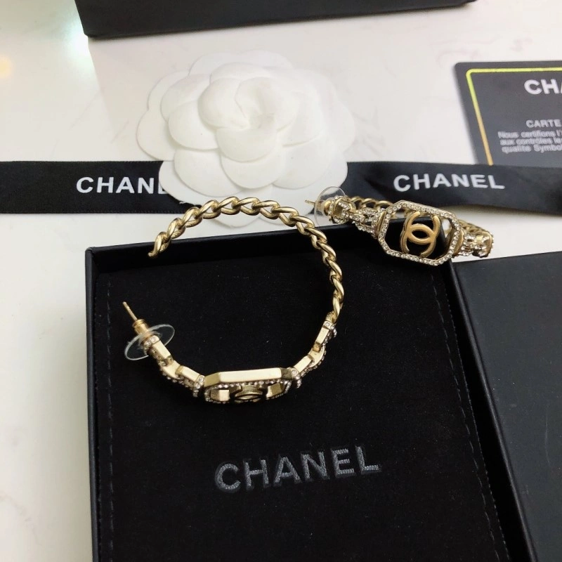 MultiPurpose Chanel Earrings 221055