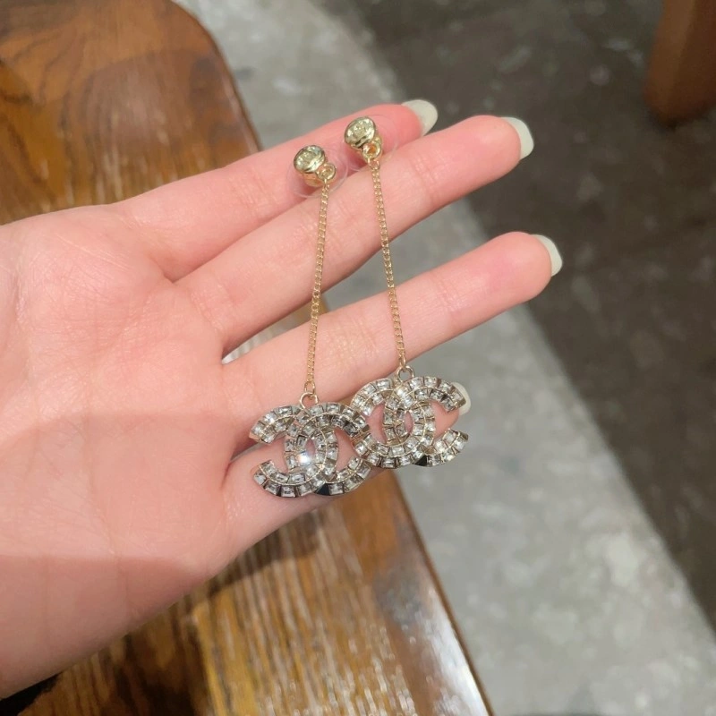 Breathable Chanel Earrings 221042