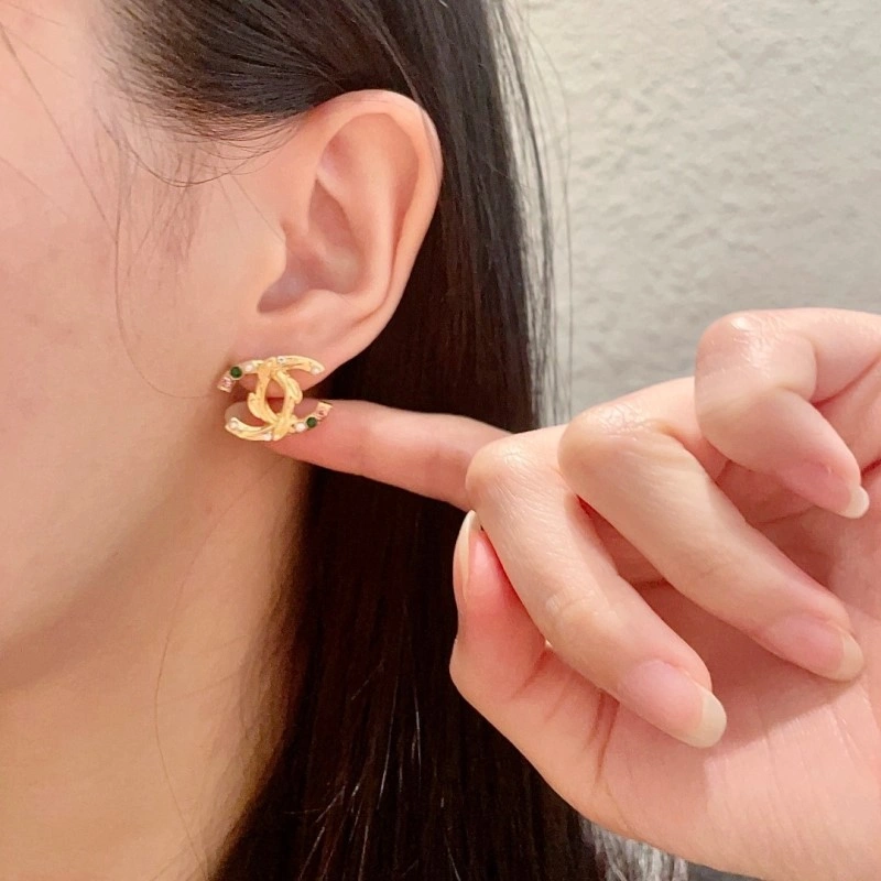 Chanel Earrings Practical 221048