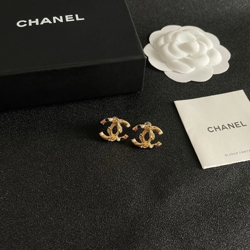 Chanel Earrings Practical 221048