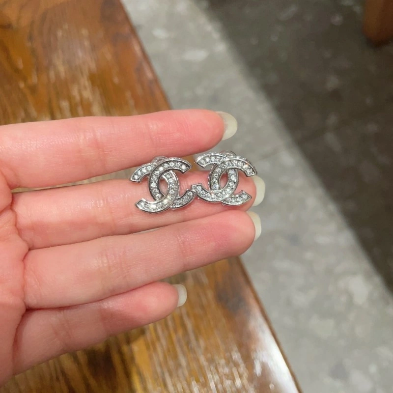 Durable Chanel Earrings 221039